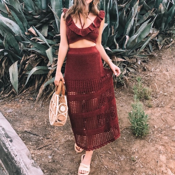 bcbg crochet top